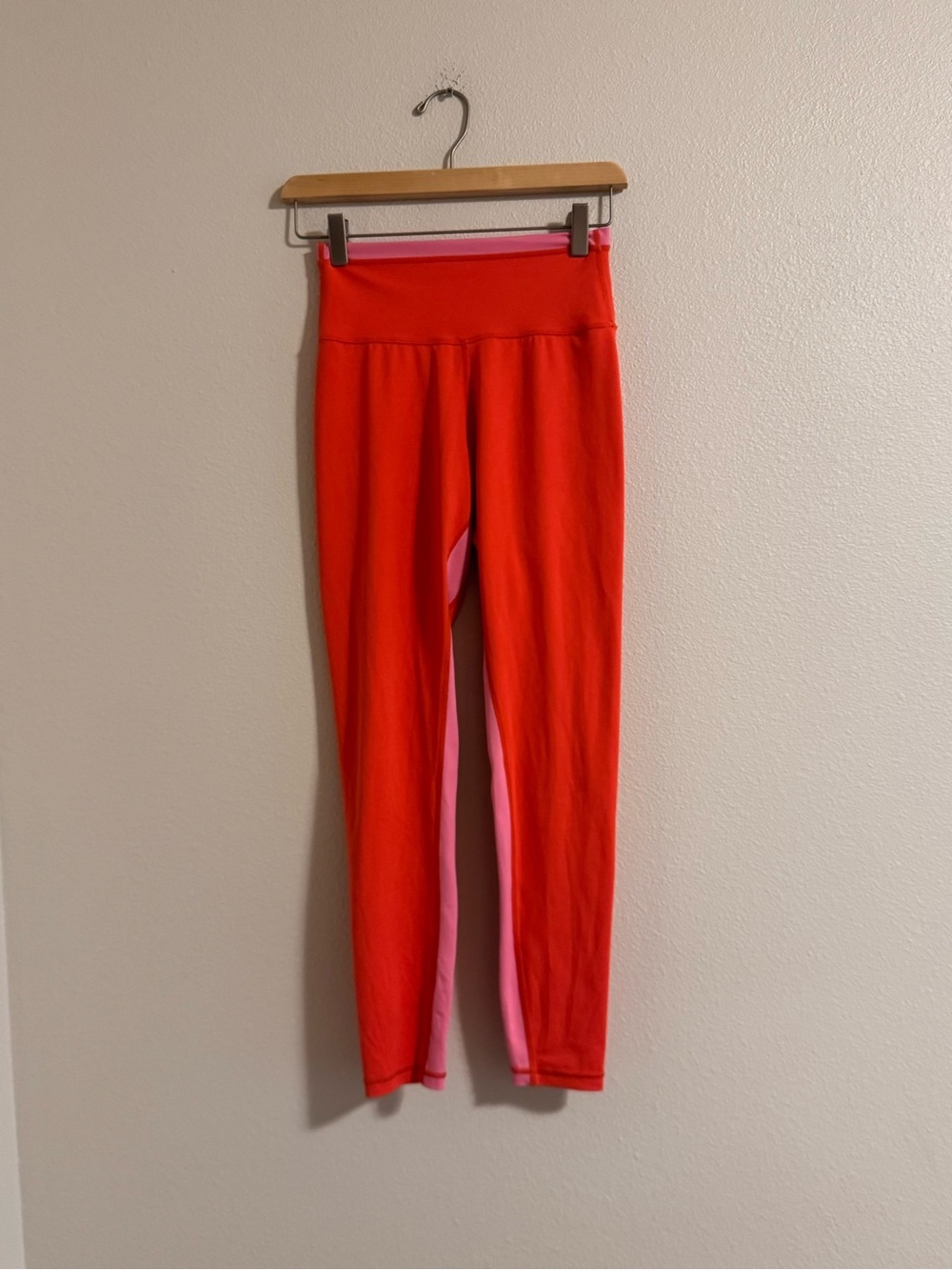 WILO Red Leggings with Pink Side Panels